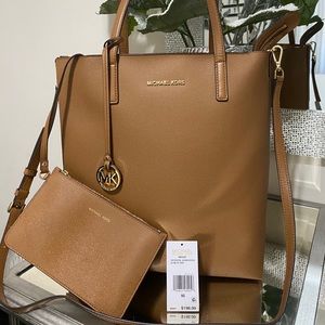 Michael Kos Tote